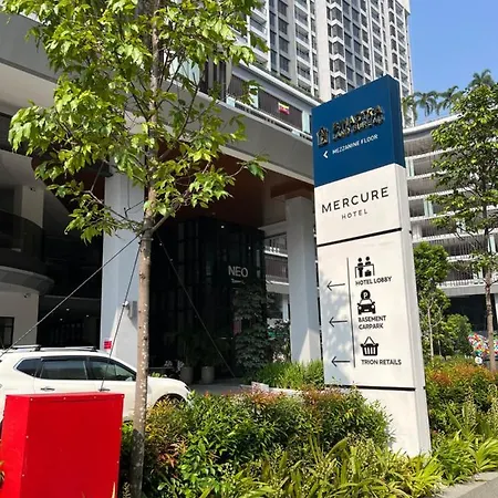 Trion Kl By Jrlodge Homestay Kuala Lumpur Exterior photo