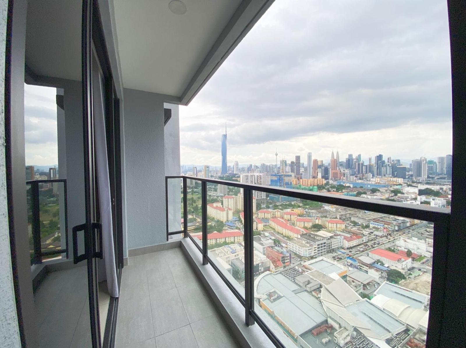 Apartment Trion Kl By Jrlodge